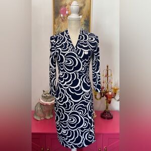 ❌SOLD❌GAP FUNKY PSYCHEDELIC REAL WRAP DRESS SMALL NAVY BLUE WHITE